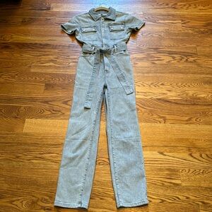 NWT Good American denim jumpsuit size 0 so soft and comfortable
